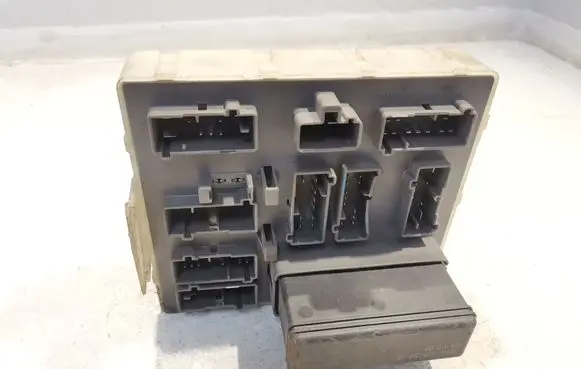 Ford Focus Fuse box set 98AG14K150AE