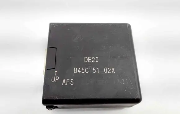 Mazda 3 II Light module LCM B45C5102X