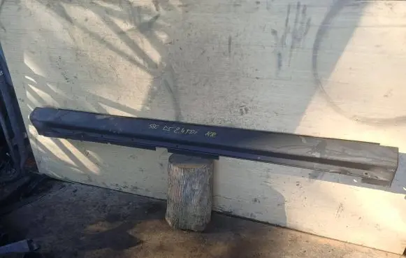 Volvo S80 Sill 30698374