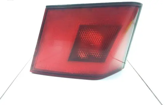 Mitsubishi Carisma Tailgate rear/tail lights MB952168 29200203
