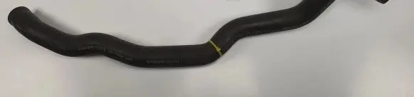 Volvo XC90 Engine coolant pipe/hose 08649741