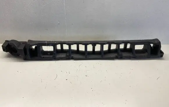 Volkswagen PASSAT B8 Front bumper foam support bar 3G0807251 CZXJ1