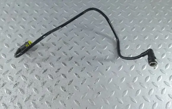 Suzuki Swift III Fuel line pipe 1511252RA0