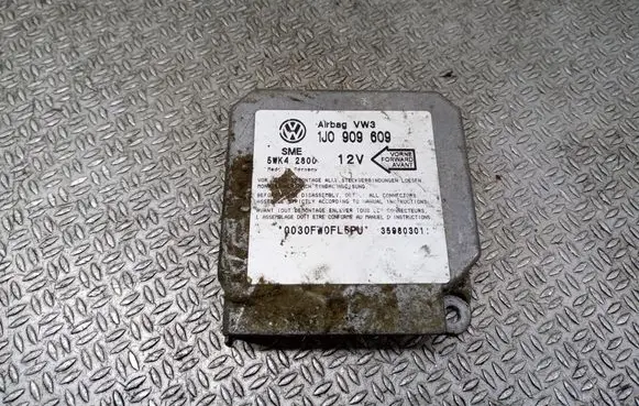 Volkswagen Golf IV Airbag control unit/module 1J0909609