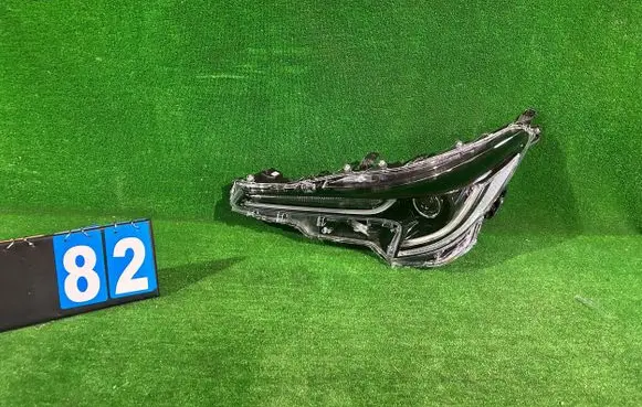 Toyota Corolla E210 E21 Headlight/headlamp 81150-02S70