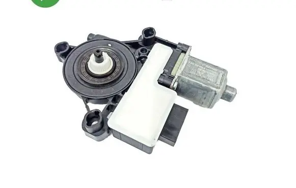 Audi A1 Rear door window regulator motor 5Q0959407D KUO2602240002084 0130822695