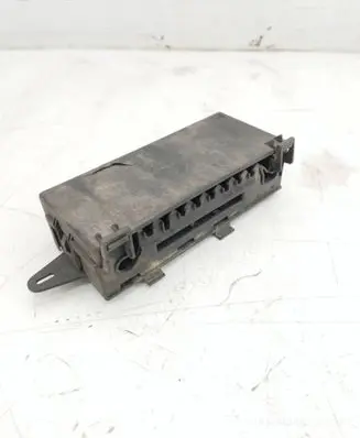 Renault Megane I Fuse module 7703297189