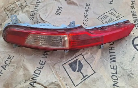 KIA Sportage Rear bumper light 92405-3u3