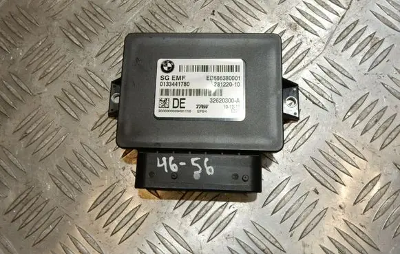 BMW 5 F10 F11 Hand brake control module 32620300 32620300A 4656