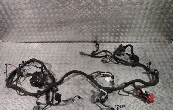 Jeep Grand Cherokee Engine installation wiring loom 68175010AD