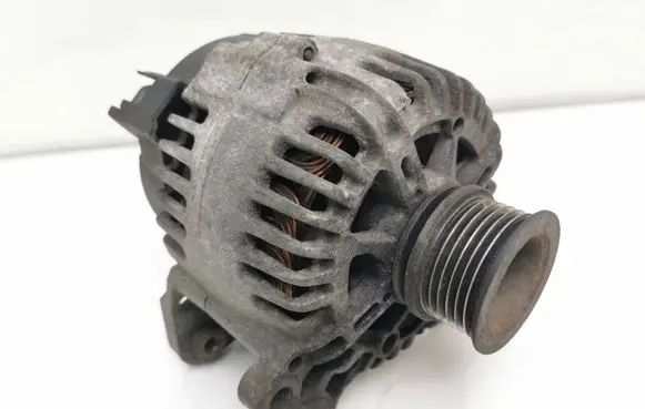 Volkswagen Golf V Generator/alternator 036903024H 2542696F