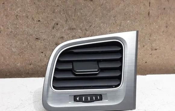 Volkswagen Golf VII Dashboard side air vent grill/cover trim 5G1819703H 5G1819709 5G1819247