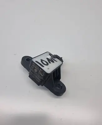 Hyundai Ioniq Airbag deployment crash/impact sensor 95920F2100