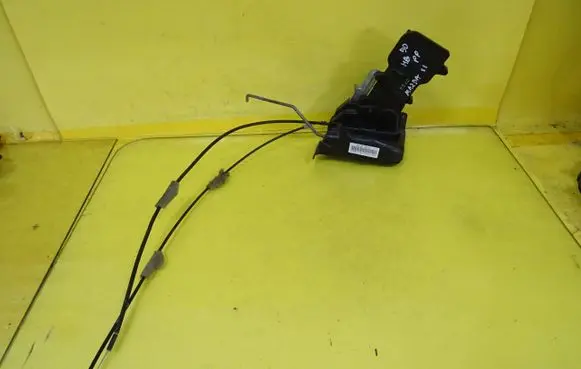 Mazda 2 Front door lock P3M71A219A64DH