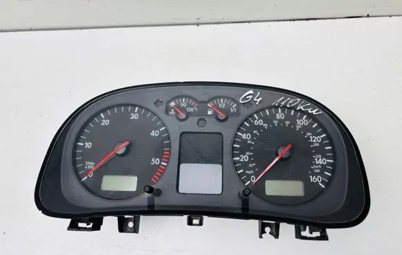 Volkswagen Golf IV Speedometer (instrument cluster) 1J0920926C 0263637073