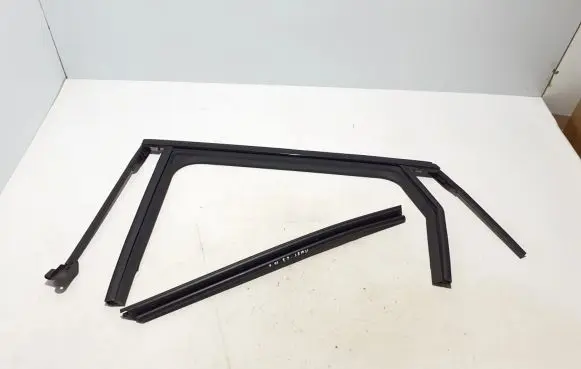 Renault Austral Rubber seal rear door 823312168R