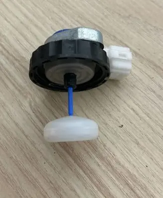 Fiat Tipo Brake fluid reservoir filler cap with level sensor 7745780