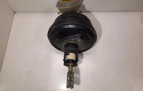 Audi A8 S8 D2 4D Brake booster 4D0612105