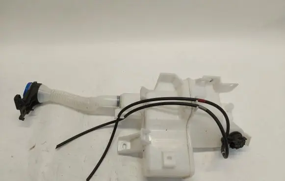 Windshield washer fluid reservoir/tank