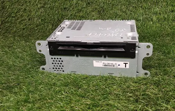 Ford Explorer Radio/CD/DVD/GPS head unit DB5T19C107ED
