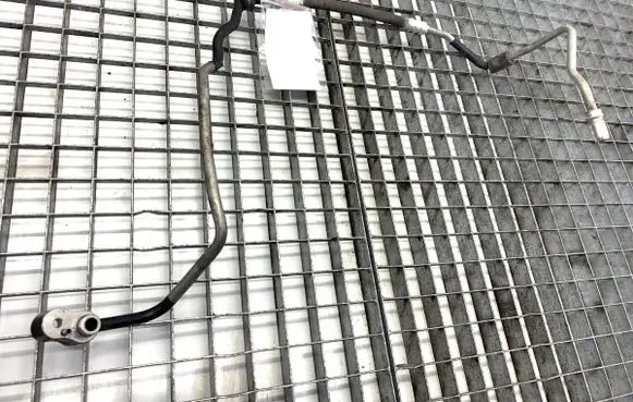 Audi A8 S8 D4 4H Air conditioning (A/C) pipe/hose 