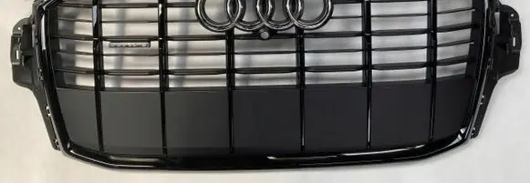 Audi Q7 4L Front bumper upper radiator grill