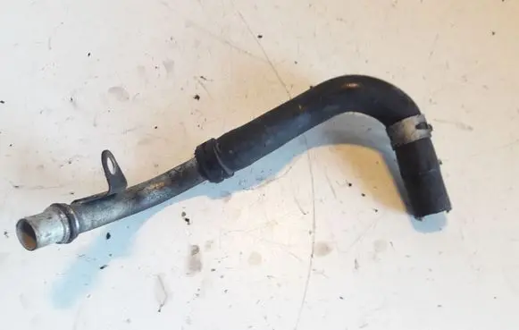 Toyota Avensis T250 Engine coolant pipe/hose
