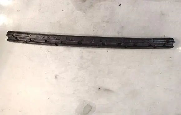Volkswagen Jetta V Rear bumper foam support bar 1K5807251