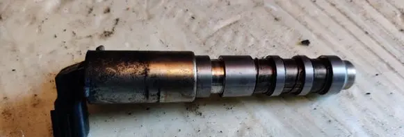 Cadillac SRX Valve 12626012
