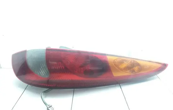 Nissan Almera Tino Rear/tail lights 