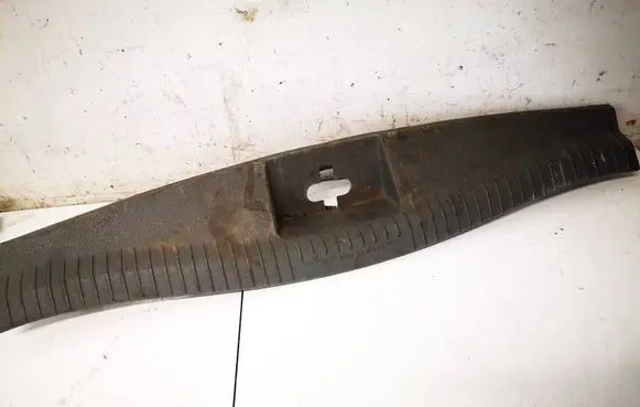 Jeep Grand Cherokee (WK) Other trunk/boot trim element 5HS29TRMA