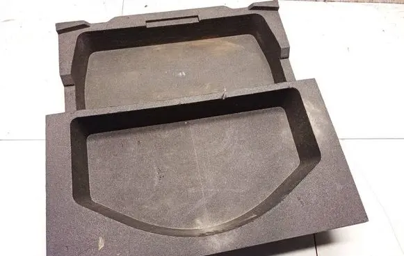 Subaru Outback Other trunk/boot trim element 91144aj010