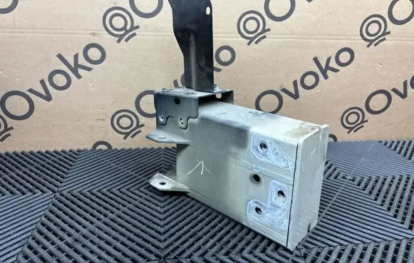 Volvo XC90 Front bumper shock/impact absorber