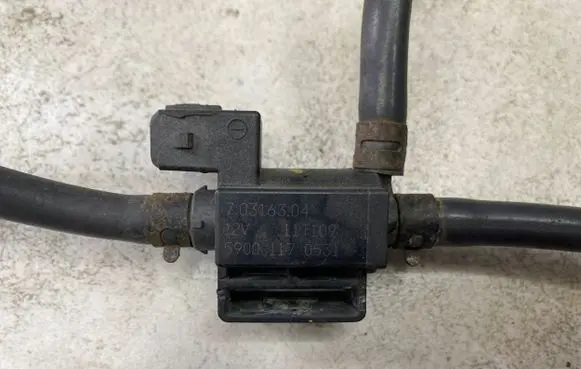 Ford C-MAX II Turbo solenoid valve 59001170531 11T109 70316304
