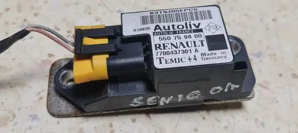 Renault Scenic I Airbag deployment crash/impact sensor 7700437301A 550759800