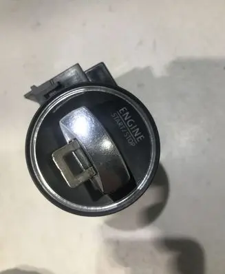 Volkswagen PASSAT B6 Ignition lock 3C0905843