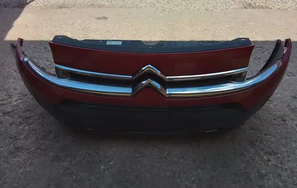 Citroen Berlingo Front bumper 9677621777 9677877777