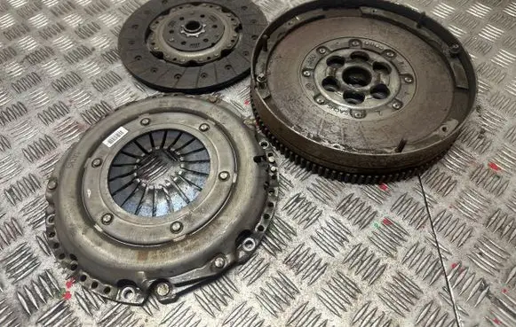 Opel Insignia A Clutch set kit 55571803 55562386