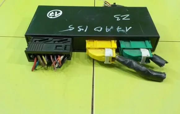 BMW Z3 E36 Central body control module 8369485