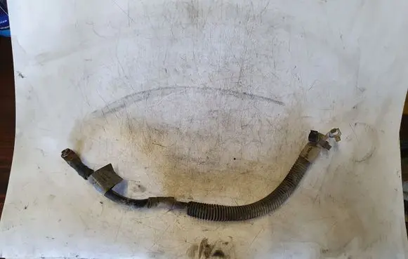 Land Rover Discovery 3 - LR3 Positive cable (battery) NOCODE