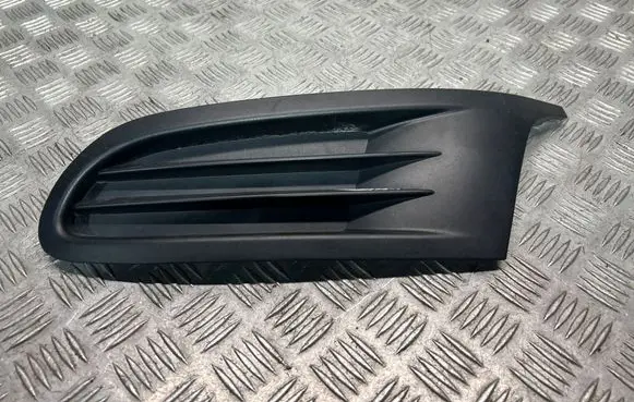 Volkswagen Golf VI Front bumper lower grill 1K9853665A