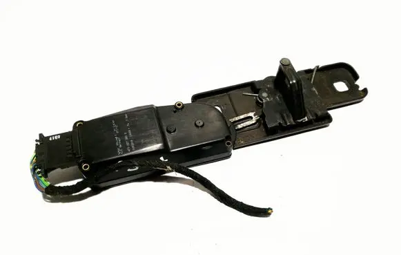 Audi Q7 4L Tailgate/trunk/boot lift motor 4F9827383B 071107 0093318