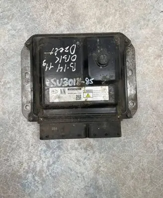 Subaru Legacy Engine control unit/module 22611AP841 2758009843