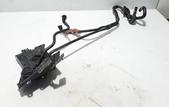 Volvo XC90 Engine coolant pipe/hose 31493033
