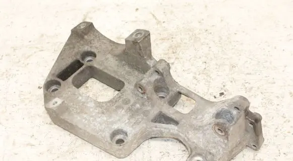 Volkswagen Golf VI Generator/alternator bracket 06F903143F