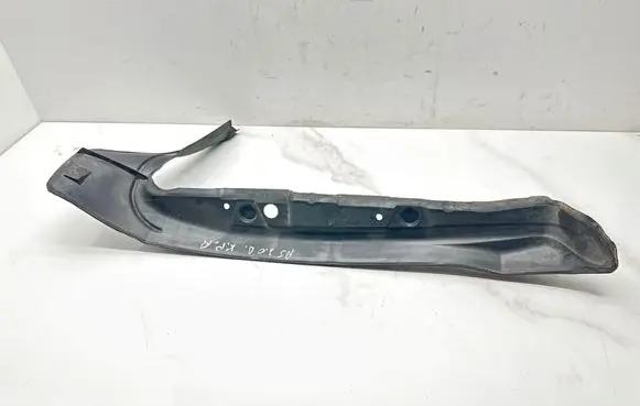 Audi A5 8T 8F Fender end trim 8T0821111