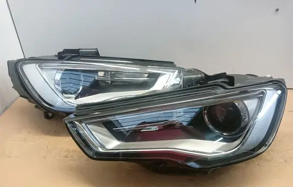 Audi A3 S3 8V Headlights/headlamps set 8V0941005