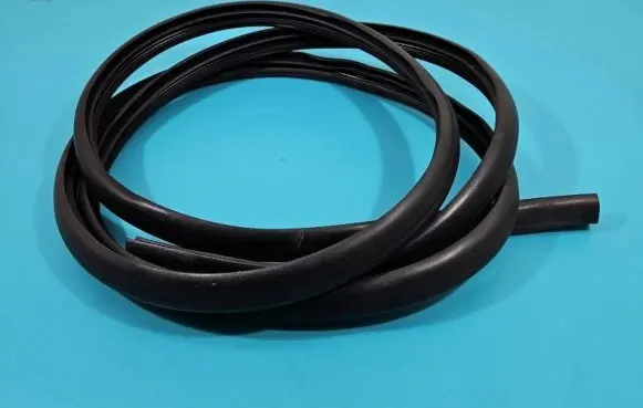 Isuzu D-Max Front door rubber seal IMPRK1362575
