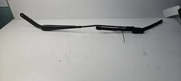 BMW X6 E71 Windshield/front glass wiper blade 73904241