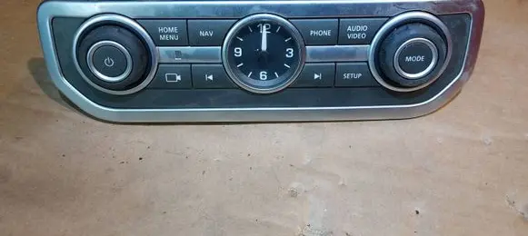 Land Rover Discovery 4 - LR4 Head unit multimedia control AH4215000AK 402011007